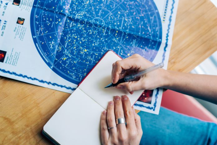 remote-business-people-work-freelance-astrology-job-casual-sign-desk-adult-female-freelancer-white_t20_ZYv39b
